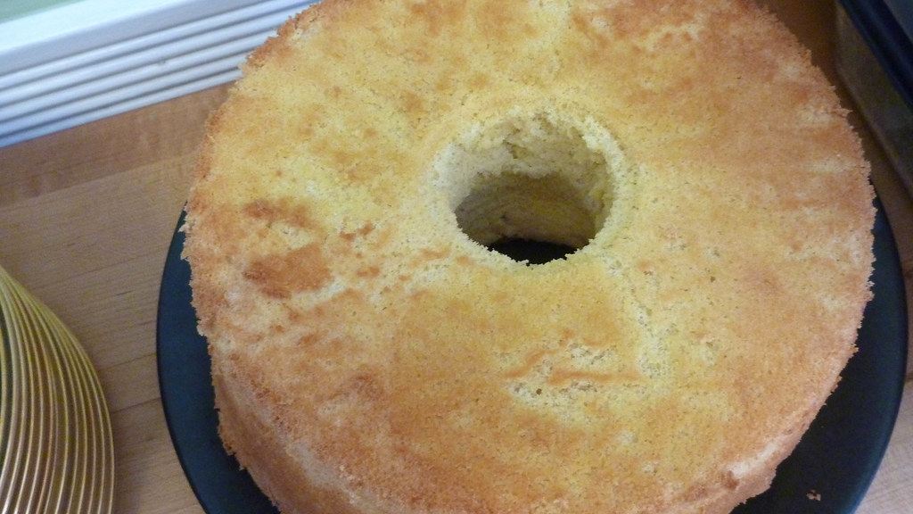Cómo hacer bizcocho de yogur esponjoso (con el vaso de yogur)