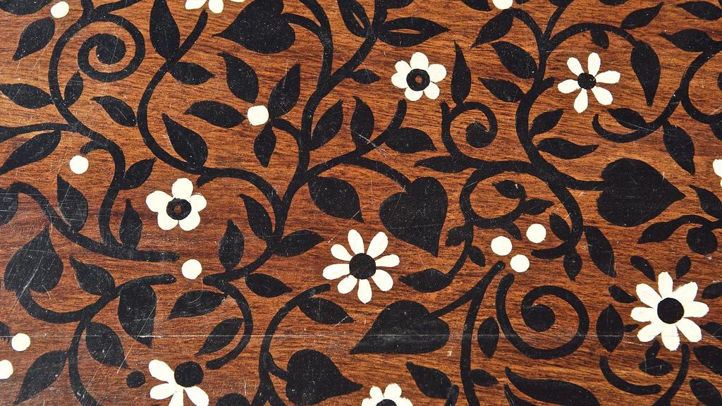 Cómo pintar un mueble de madera y dejarlo como nuevo